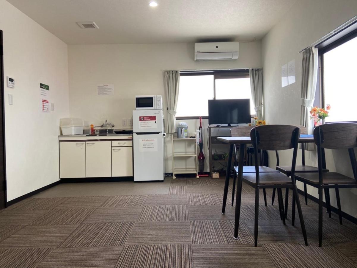 Guest House Shine Bright Fukuoka  Ngoại thất bức ảnh