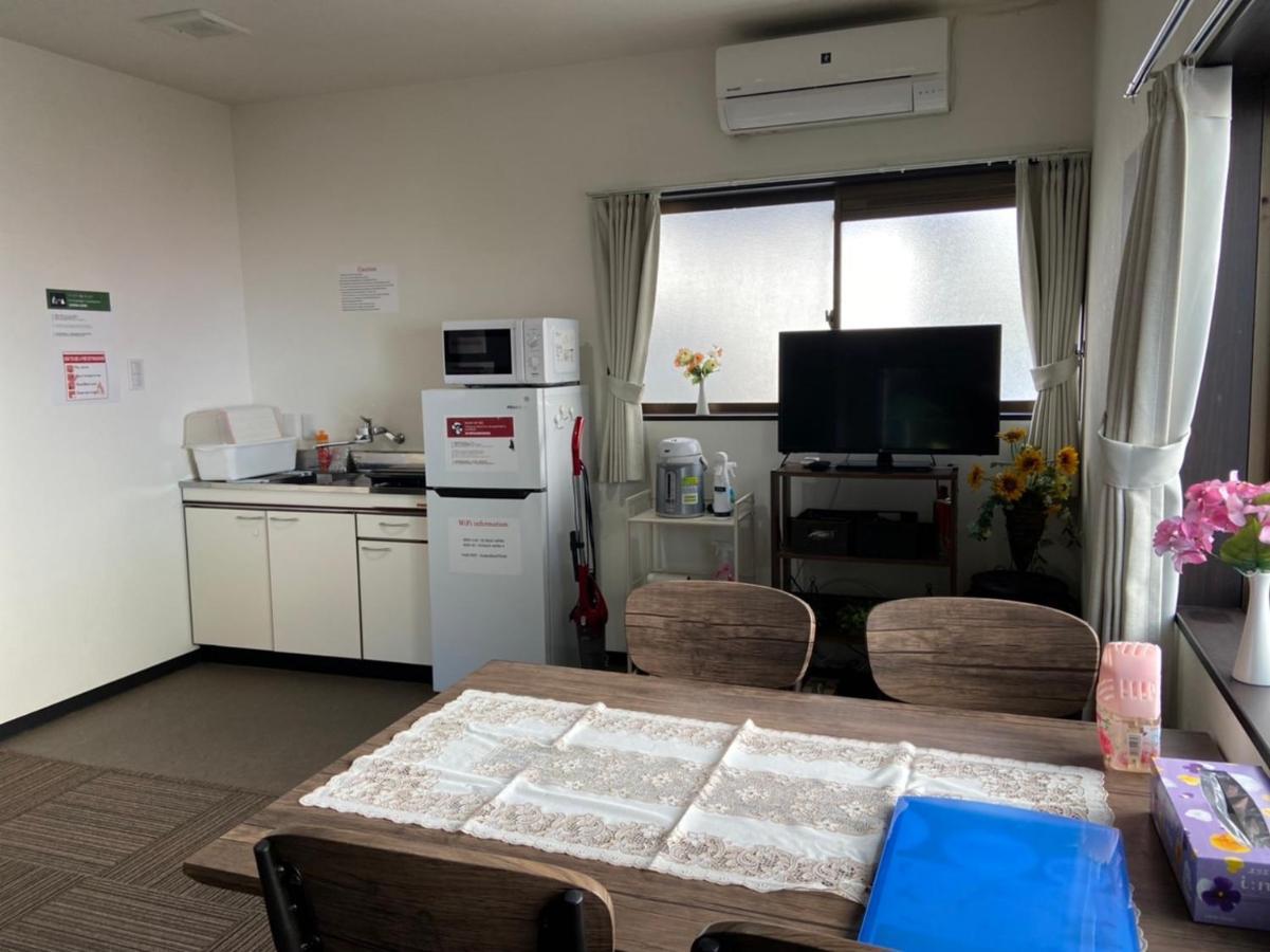 Guest House Shine Bright Fukuoka  Ngoại thất bức ảnh